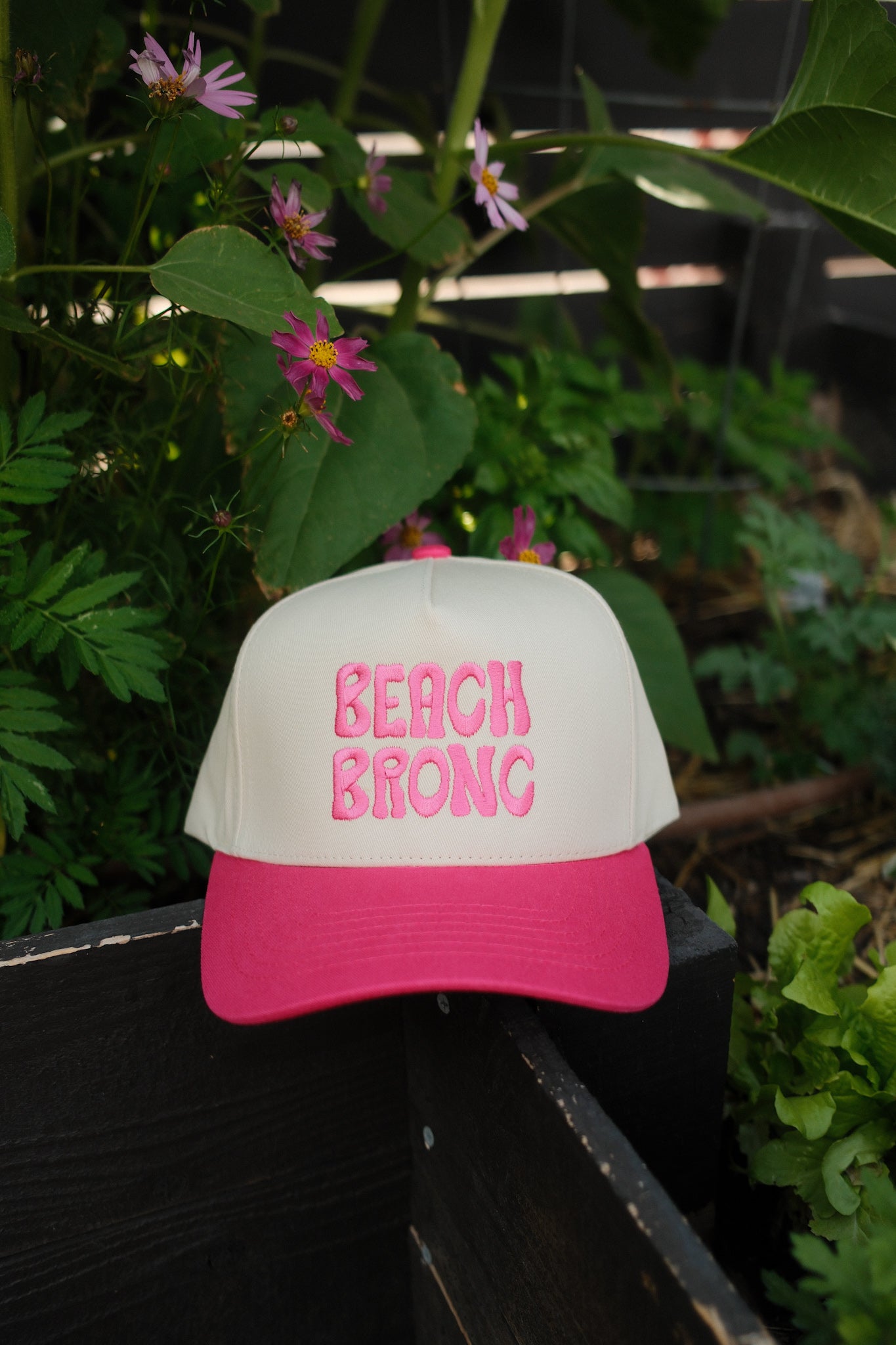 Beach Bronc Hat - Pink