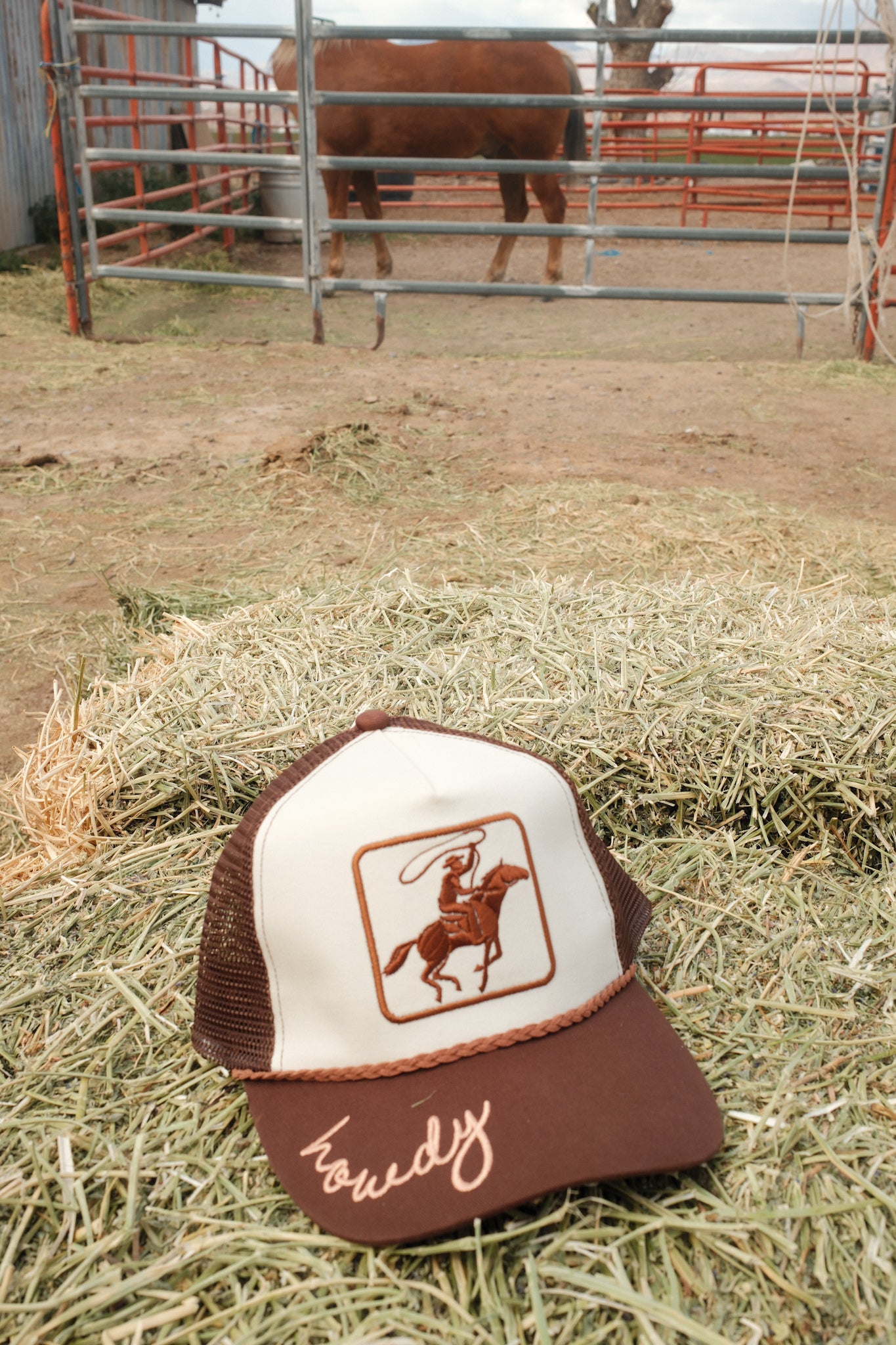 Bucking Horse Hat - Brown